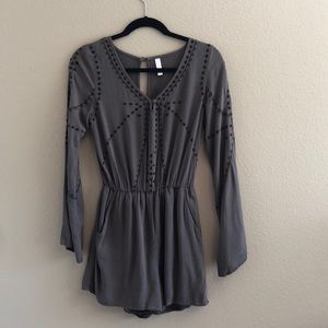 Super cute army green romper!